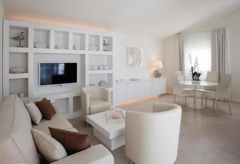 سوییت با چشم‌انداز دریا, Baia Bianca Suites