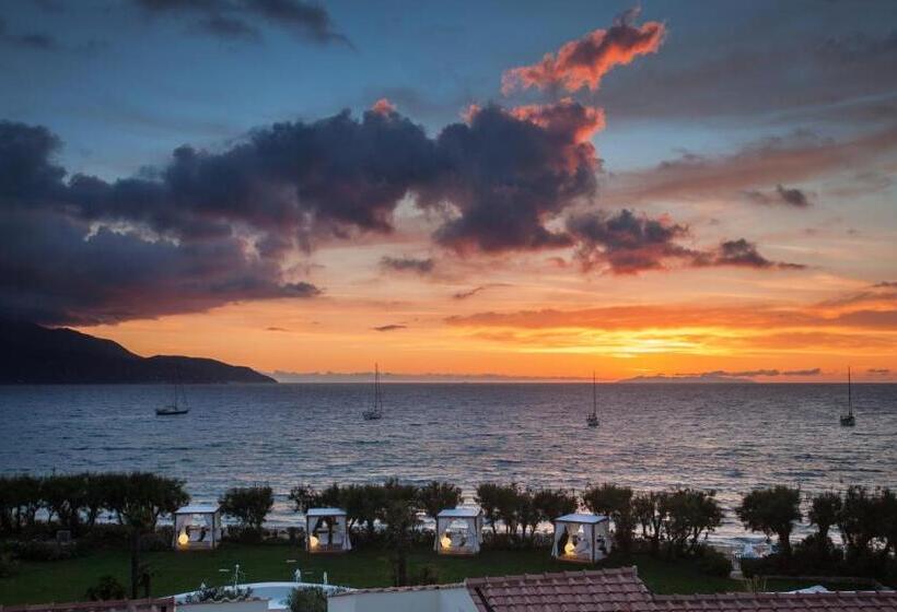 سوییت, Baia Bianca Suites