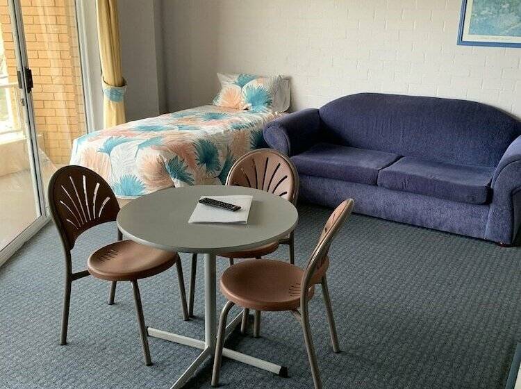 스위트, Ulladulla Harbour Motel