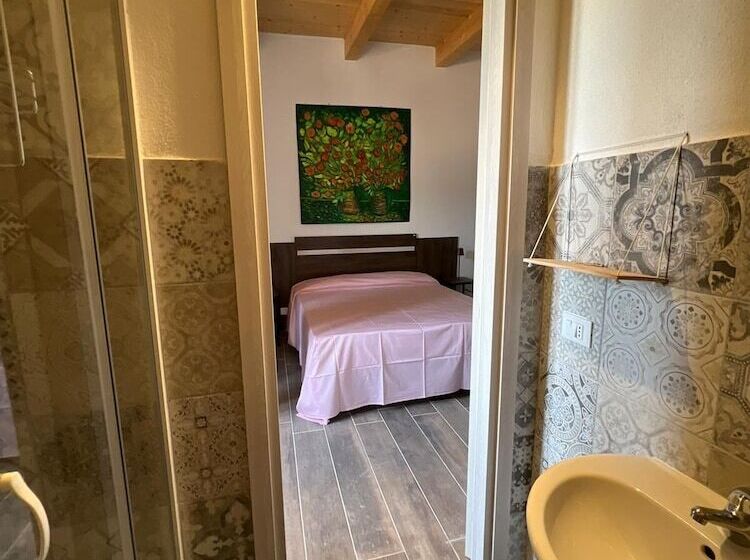 スタンダードトリプルルーム, Casa Vacanza Borgo Antico