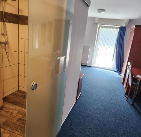 Номер Стандарт Индивидуальный, Hoyers In Pinneberg