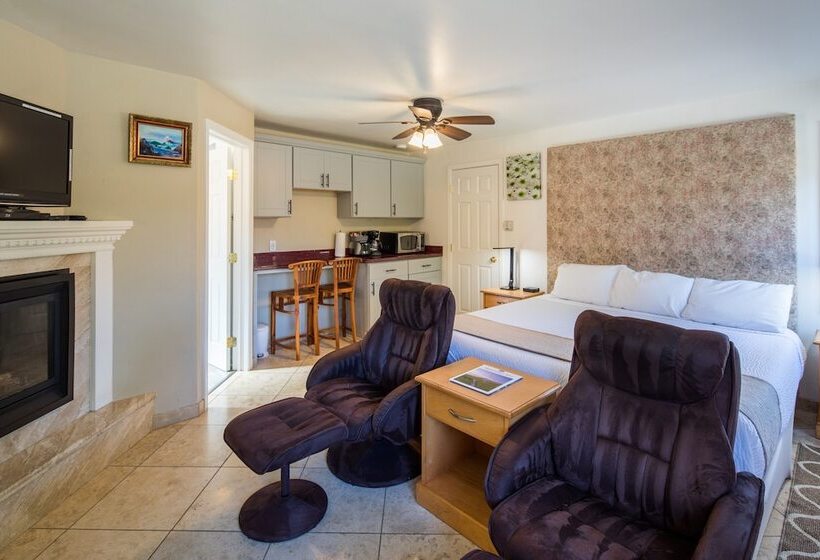 스탠다드 룸 킹사이즈 침대, Andril Fireplace Cottages