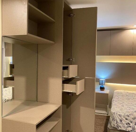 스탠다드 발코니 스튜디오, Cityscape Grandtower