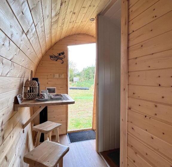 Номер Basic, Auberge De L Hirondelle