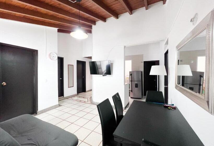 דירת 4 חדרים, Apartahotel Circunvalar Por Parceros Group