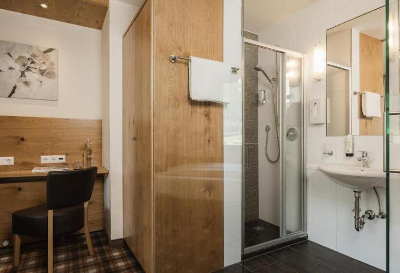 Quarto Estandar Individual com Sacada, Neueröffnung Miaflor Familien  & Aktivresort