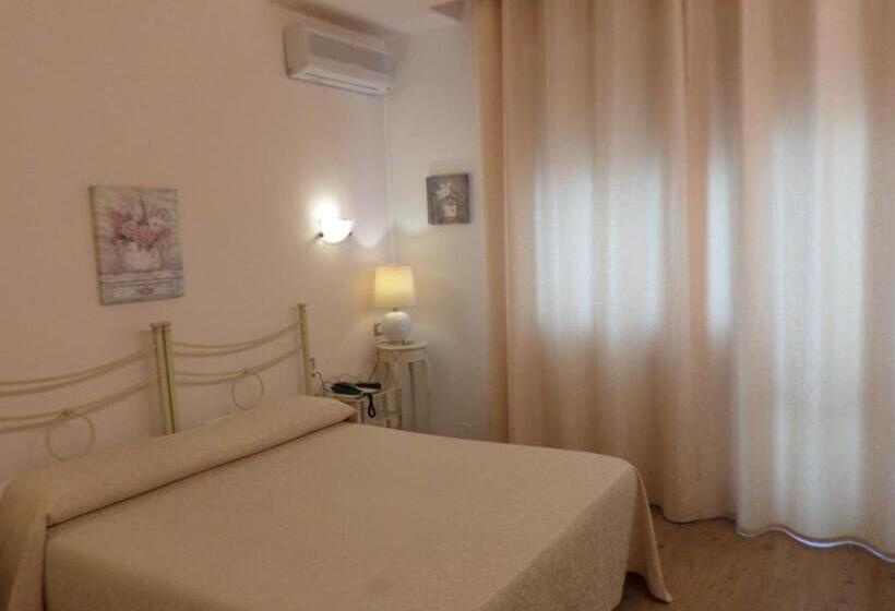 اتاق استاندارد سه نفره, Bed And Breakfast  Il Tesoro Di Mario