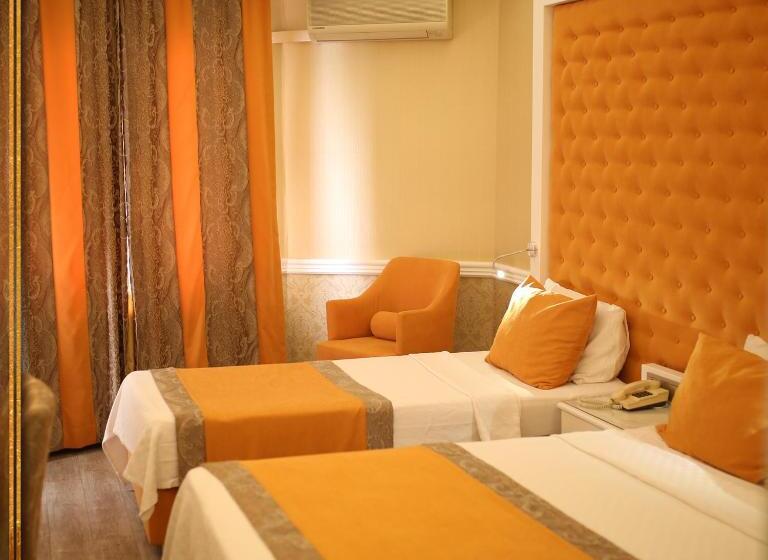Семейный Номер, Berrak Otel