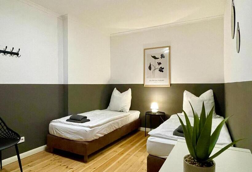 آپارتمان 2 خوابه, Dene Living Apartments