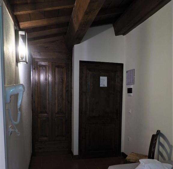 带园景的单人房, Agriturismo Il Poggiolo