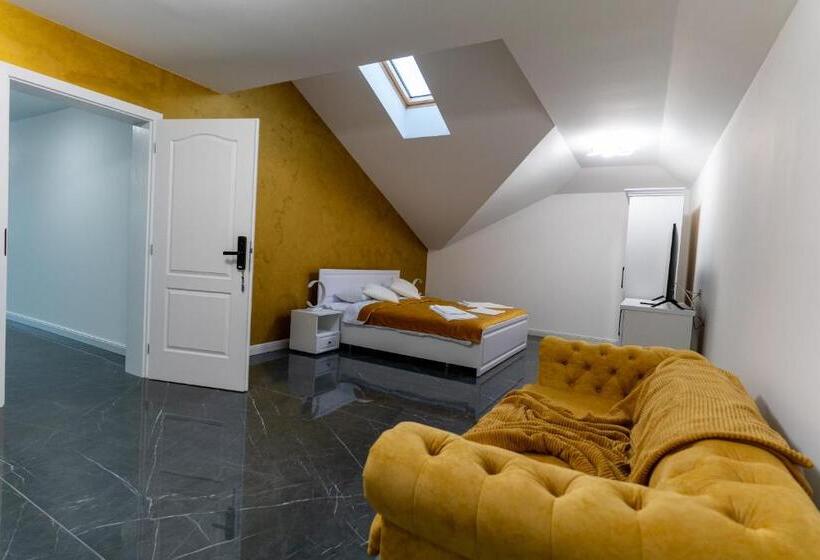 Номер Стандарт Трехместный, Dar House