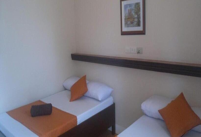 Family Suite, Oyo 1079 Mayon View Garden Apartelle Sa Bukid