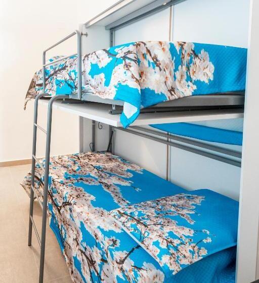 اتاق خانوادگی, Room In Guest Room   Luxury Room La Mandorla