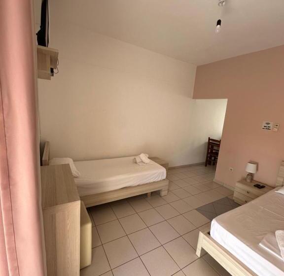 اتاق استاندارد سه نفره, Elysian Sunset Studios