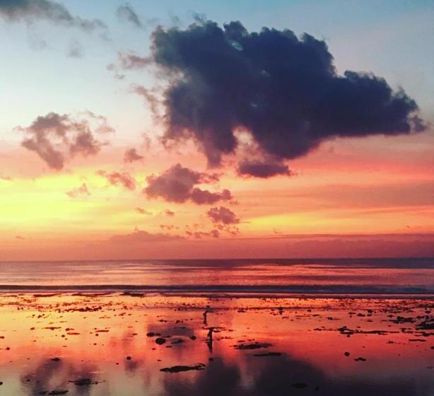 Номер Deluxe Вид на Море, Bale Bingin Beachfront Stay