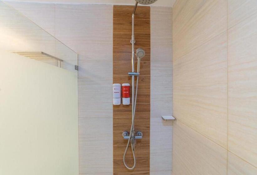 스탠다드 룸, Reddoorz Plus At Hotel Metro Kalibo
