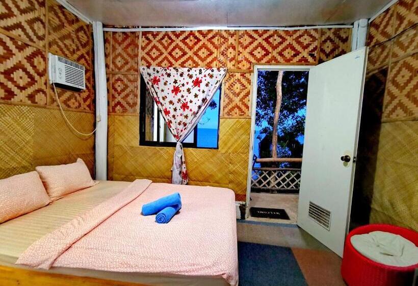 Номер Deluxe Вид на Море с Балконом, Stay N Save B&b