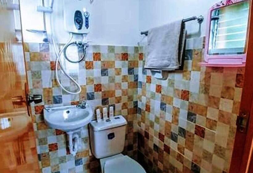 Люкс Вид на Море, Stay N Save B&b