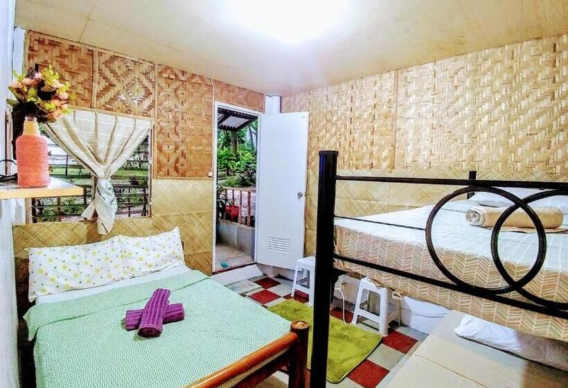 Quarto Quádruplo Estandar, Stay N Save B&b