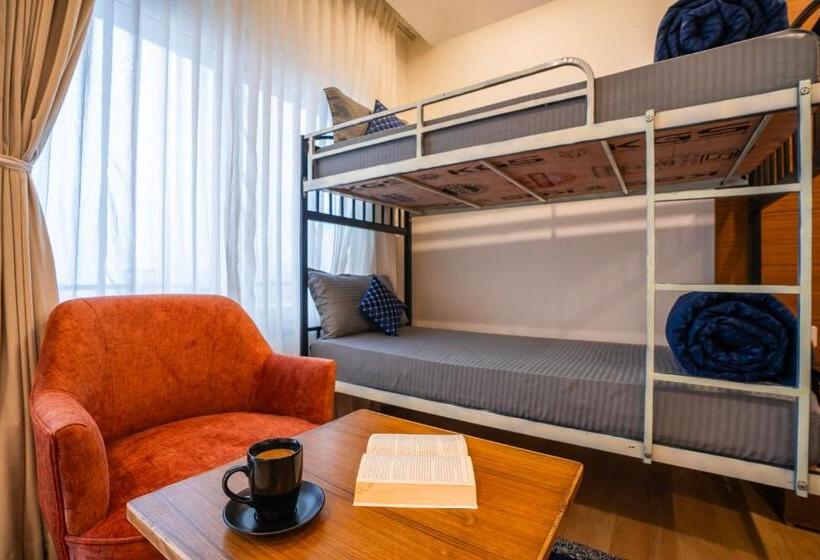 디럭스 4인 룸, Shalom Backpackers Mussoorie