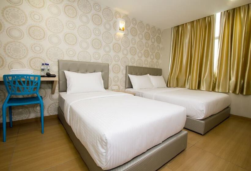Номер Стандарт Трехместный, 888 Boutique