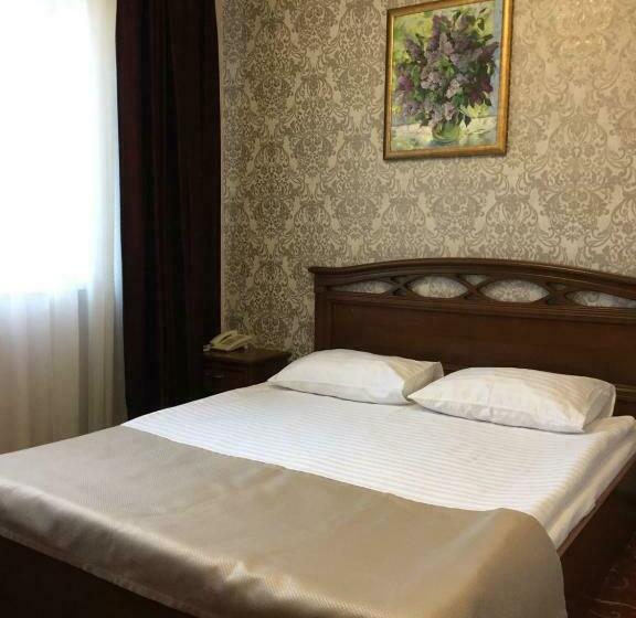 اتاق استاندارد, Restaurant Lyube Plus