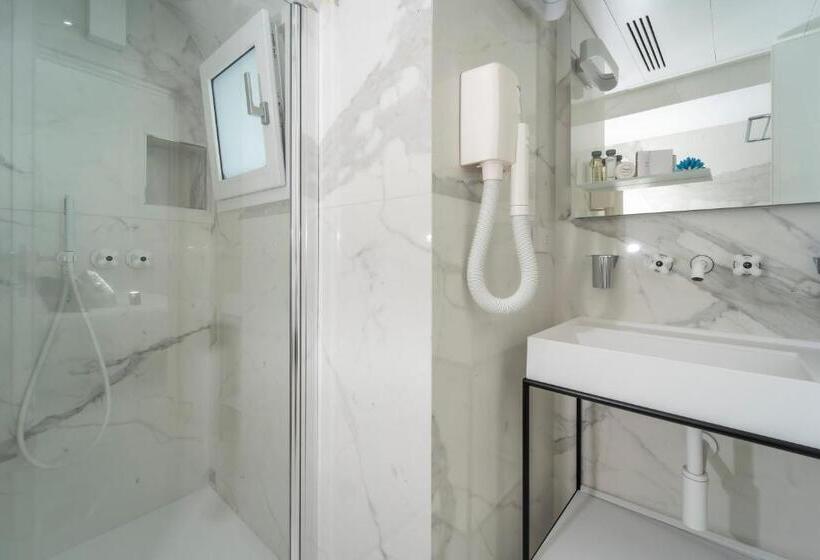Номер Стандарт с Балконом, Villa L Ara