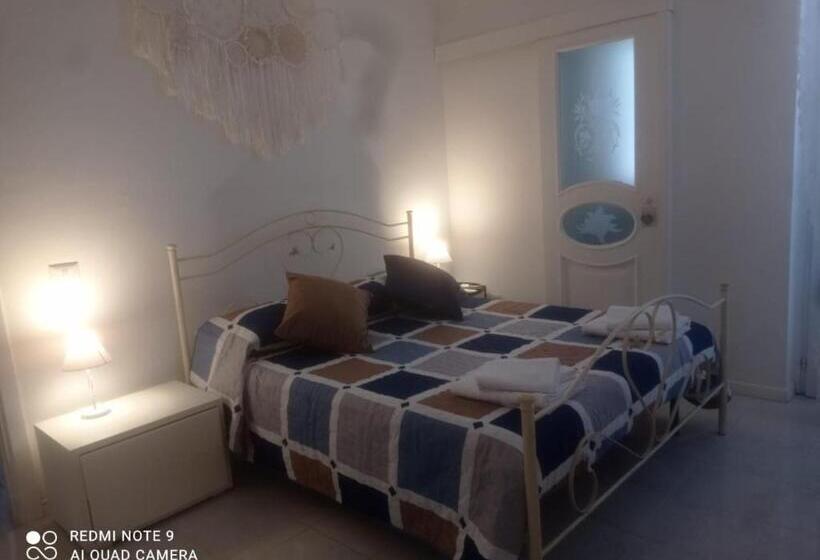 Quarto Estandar com Sacada, Torre Agada