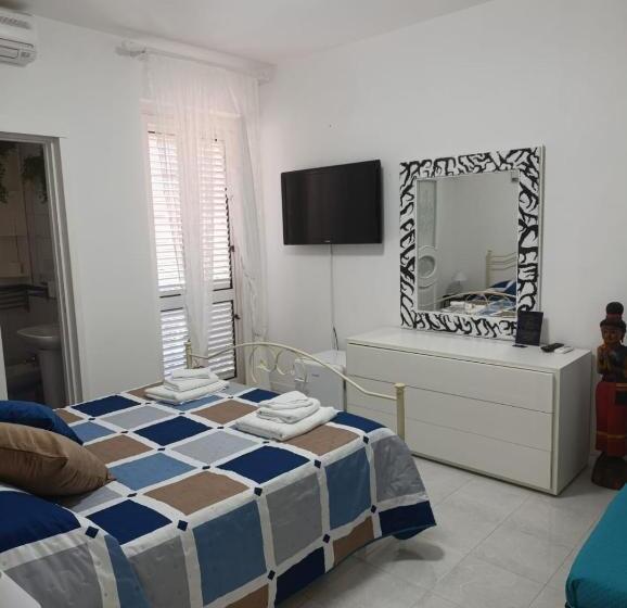 Quarto Estandar com Sacada, Torre Agada