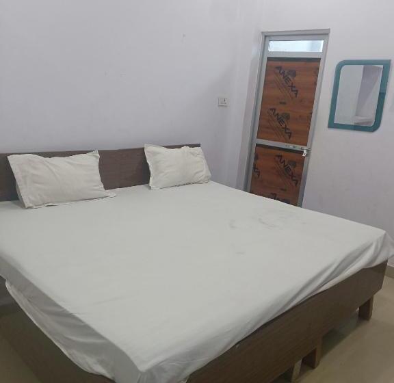 Номер Стандарт, La Ayodhya Residency