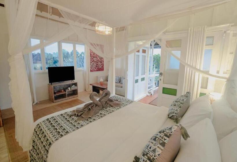Студио Стандарт с Балконом, Noya Bed And Breakfast