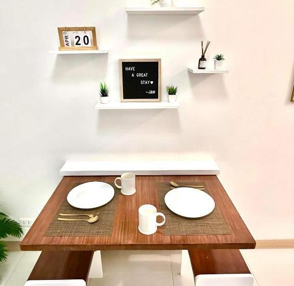 استودیو استاندارد با بالکن, J&m Stay  Camella Northpoint Davao City