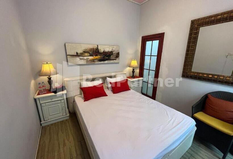 Номер Стандарт, Villa Layar Selorejo Redpartner