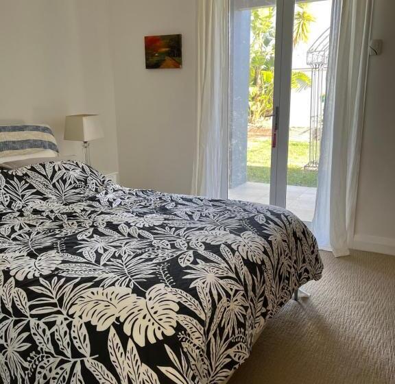اتاق استاندارد با چشم‌انداز باغ, Cozy Private Room With Secured Yard Pet Friendly