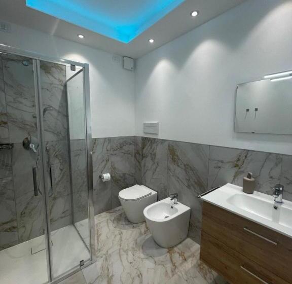 Номер Стандарт Трехместный, Lalas Room