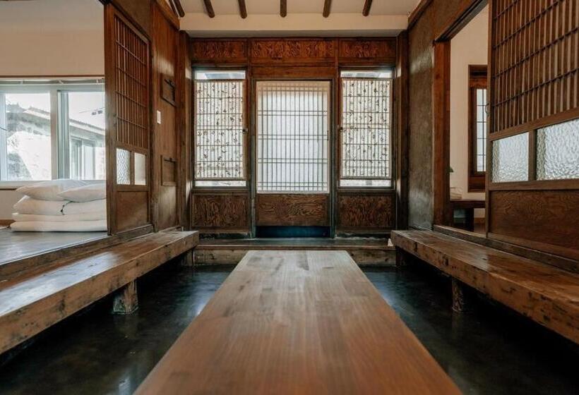 4인용 스탠다드 룸, Jeju Dokchae Pension Doldam House Batdam Branch