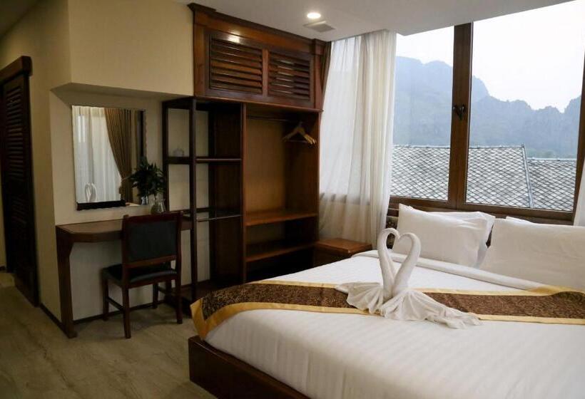 اتاق لوکس, Lisha Garden Resort