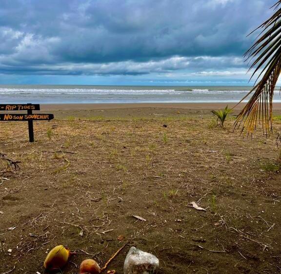 발코니 디럭스 룸, Cabinas Playa Bandera