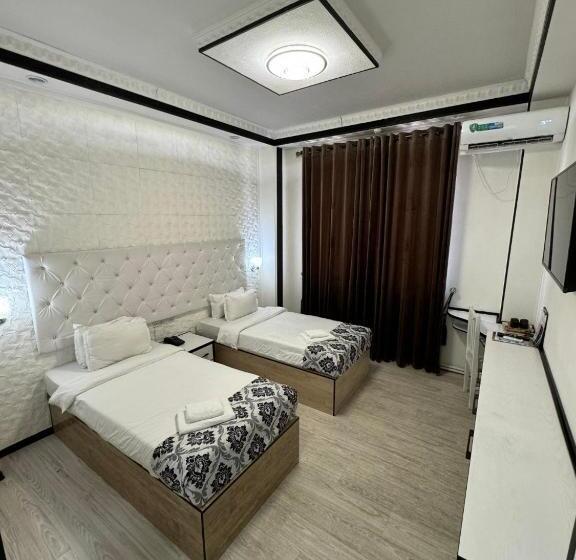 스탠다드 룸, Qasr