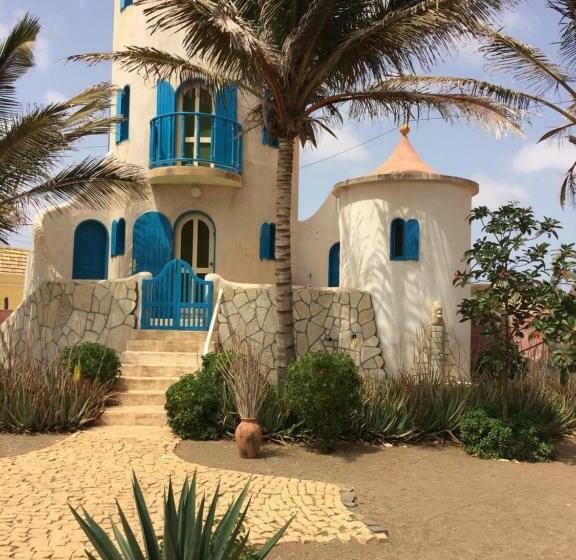اتاق استاندارد با چشم‌انداز دریا, Torre Sabina