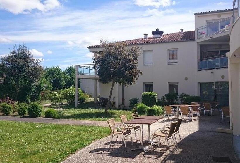 Апартаменты 1 Спальня с Балконом, Domitys Le Clos De La Seigneurie