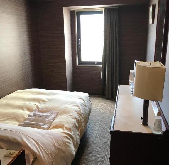 Номер Базовый Двуспальная Кровать, Crown Hills Nakamura