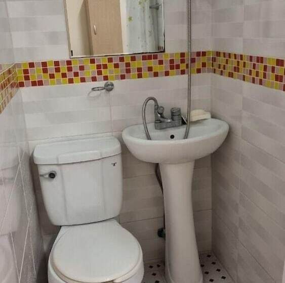 Номер Economy Индивидуальный, Jukjeon Guesthouse Iwantlivingtel