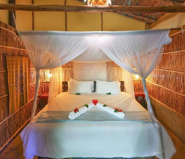 스탠다드 방갈로, Gala Gala Eco Resort