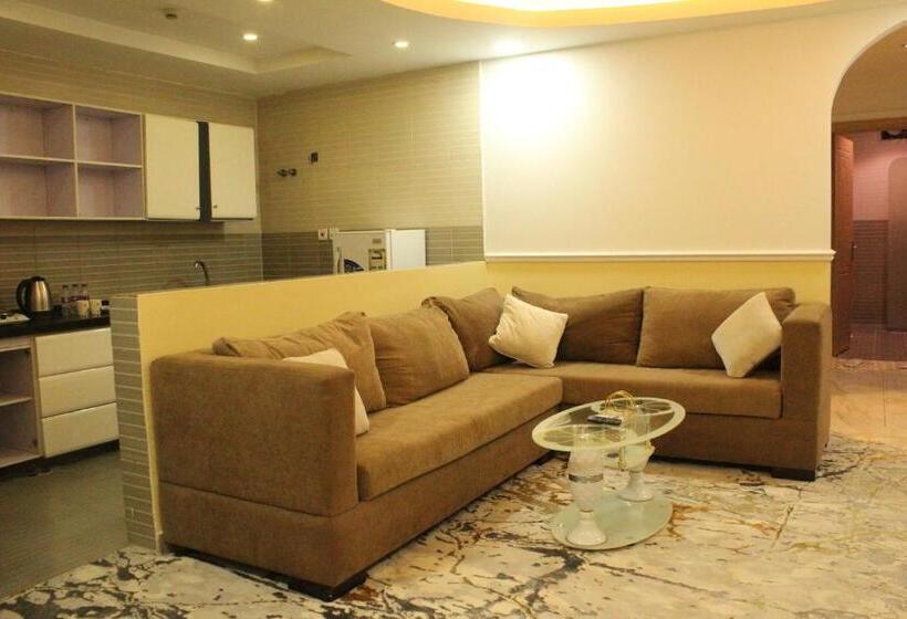 Family Suite, Rose Al Haditha