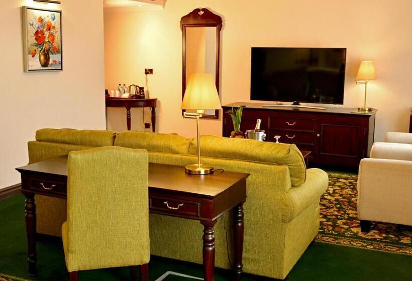 سوییت اجرایی, Midland Hotel Nakuru