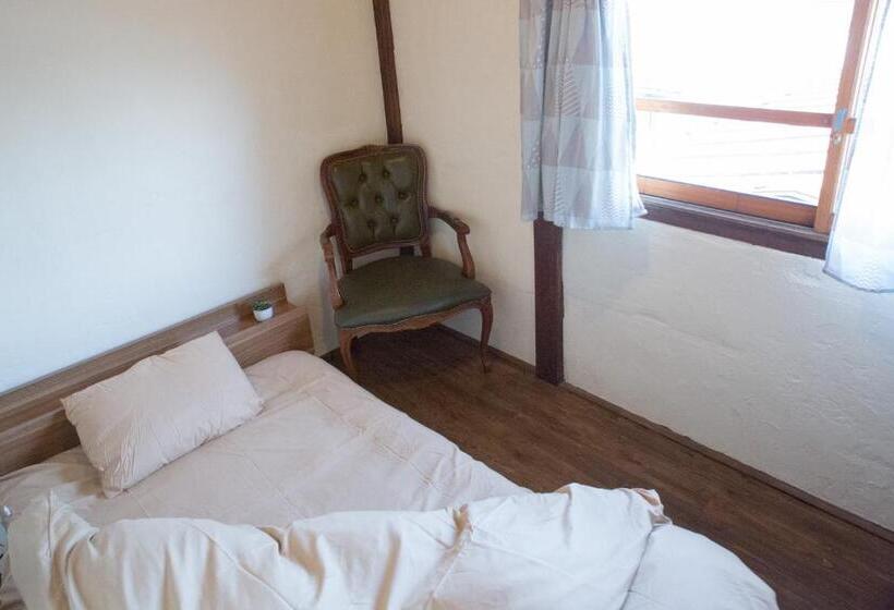 스탠다드 싱글 룸 공동욕실, Dot Hostel Nagano