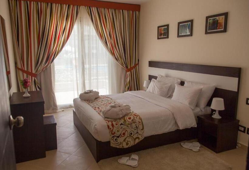 سوئیت جونیور با چشم‌انداز باغ, Elite Residence & Aqua Park