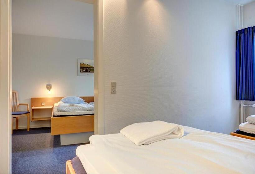 Четырехместный Номер Стандарт, Bb Hotel Frederikshavn Turisthotellet
