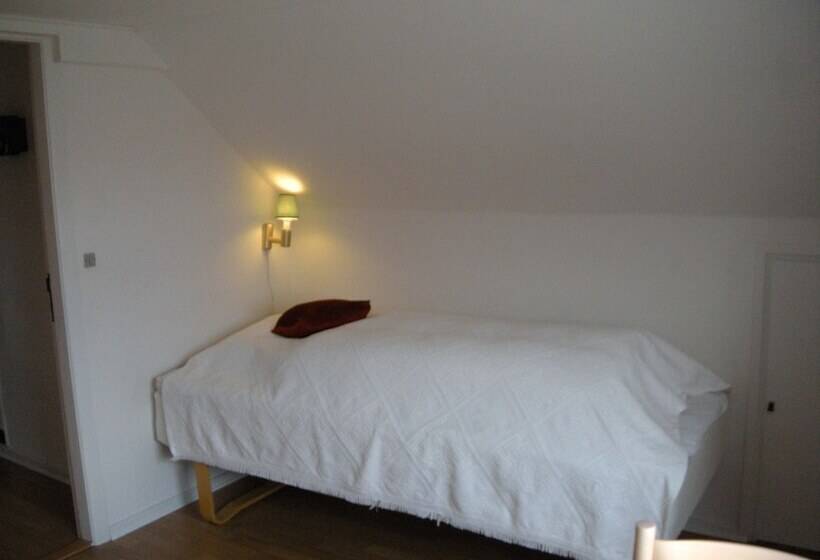 带共用浴室的标准房间, Nr. Nebel Overnatning Hostel